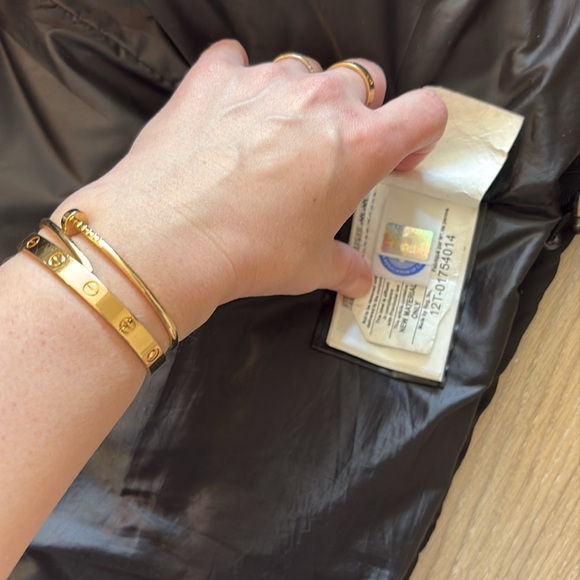 Men’s Canada goose Black Hooded Puffer Jacket with Fur Trim - Picture 4 of 5